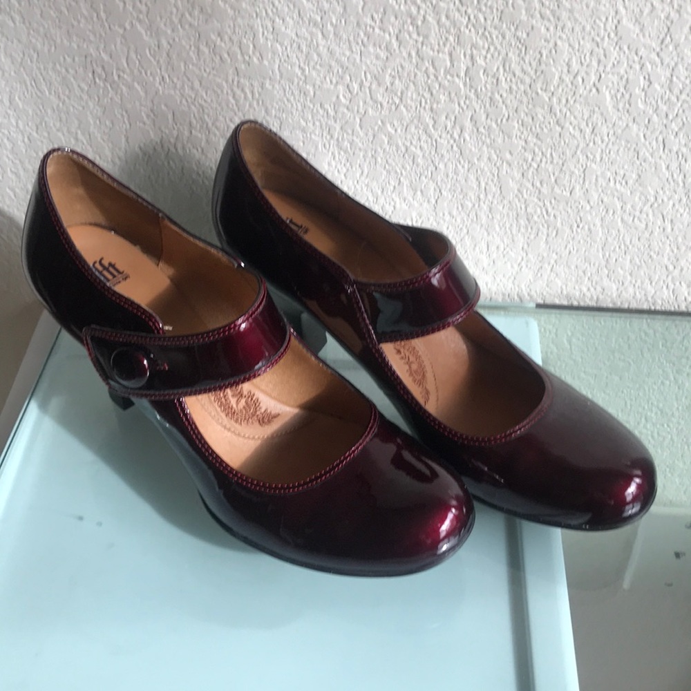 Retro heels